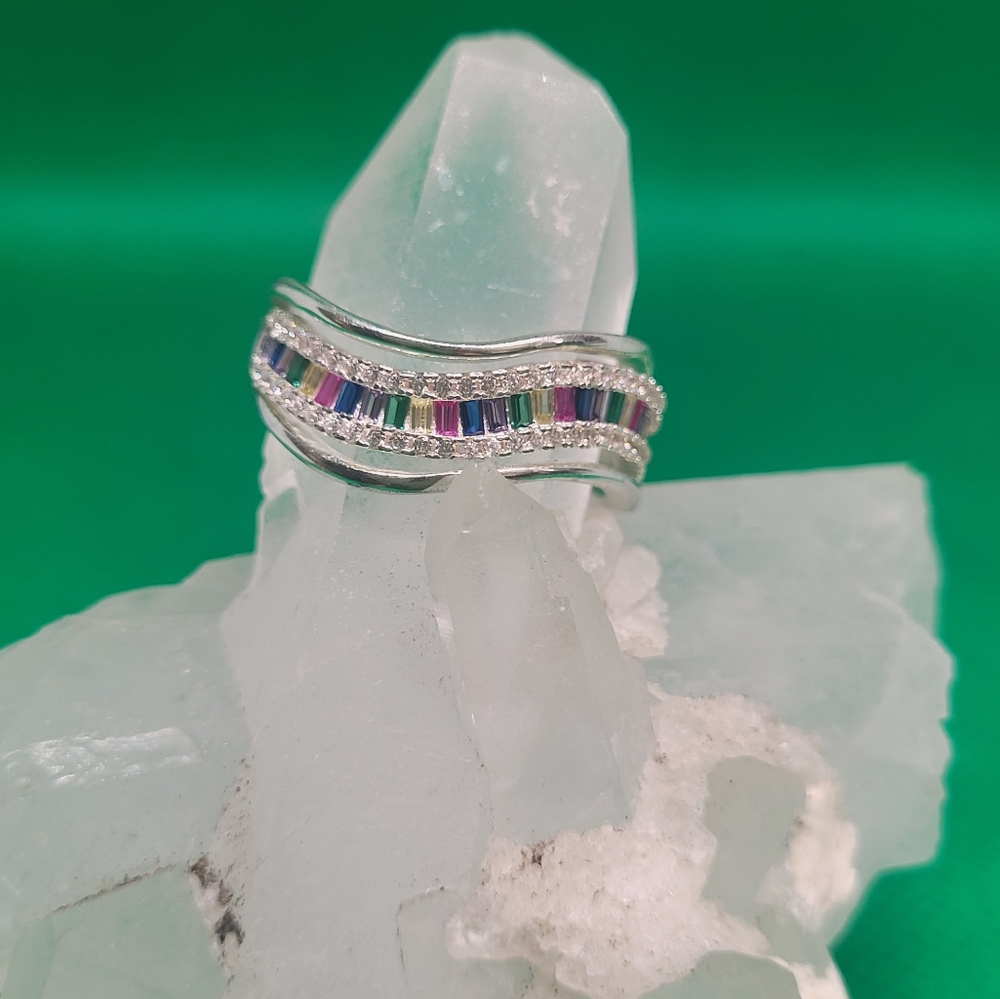 Elegant Silver and Multicolor Gemstone Ring